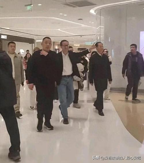新澳门近15期开奖记录和胖东来白酒现身澳洲与胖东来怼酒代购